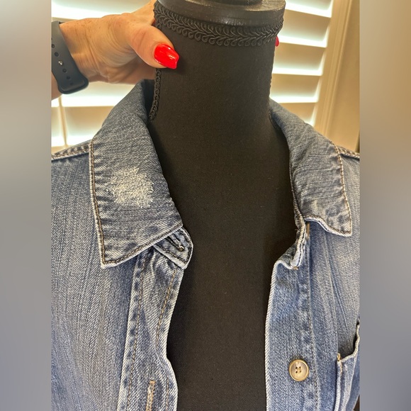 Kut from the Kloth “Grace” Denim Shirt, Size M - Picture 4 of 7